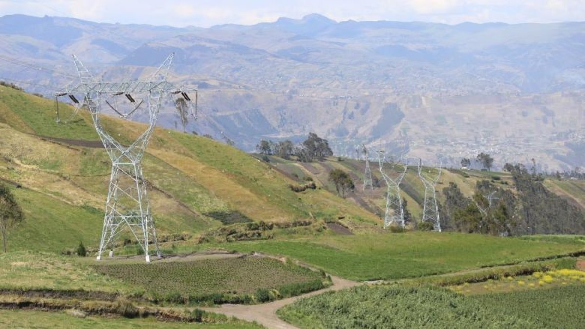 El Operador Nacional advierte que de no tomarse las medidas necesarias, iniciaran los cortes de luz no progrmados.