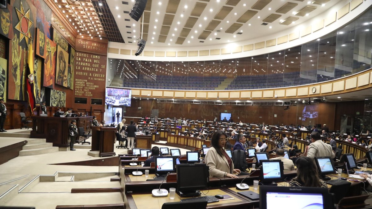 Imagen referencial para graficar este artículo sobre la Revolución Ciudadana.