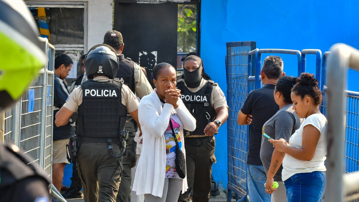 Un primer reporte policial informaba la muerte de al menos siete reos; horas más tarde, el SNAI confirmó la muerte de 15.