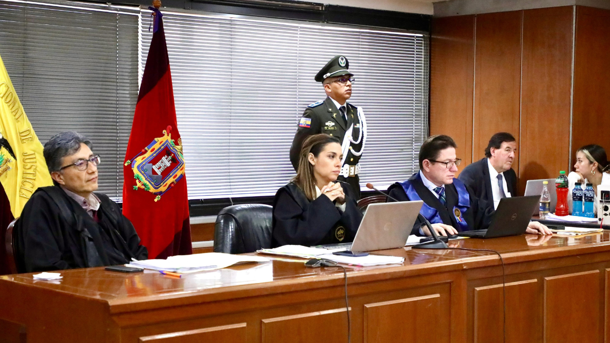 Con la presencia del fiscal general (s), Wilson Toainga, se instala el decimonoveno día de juicio.