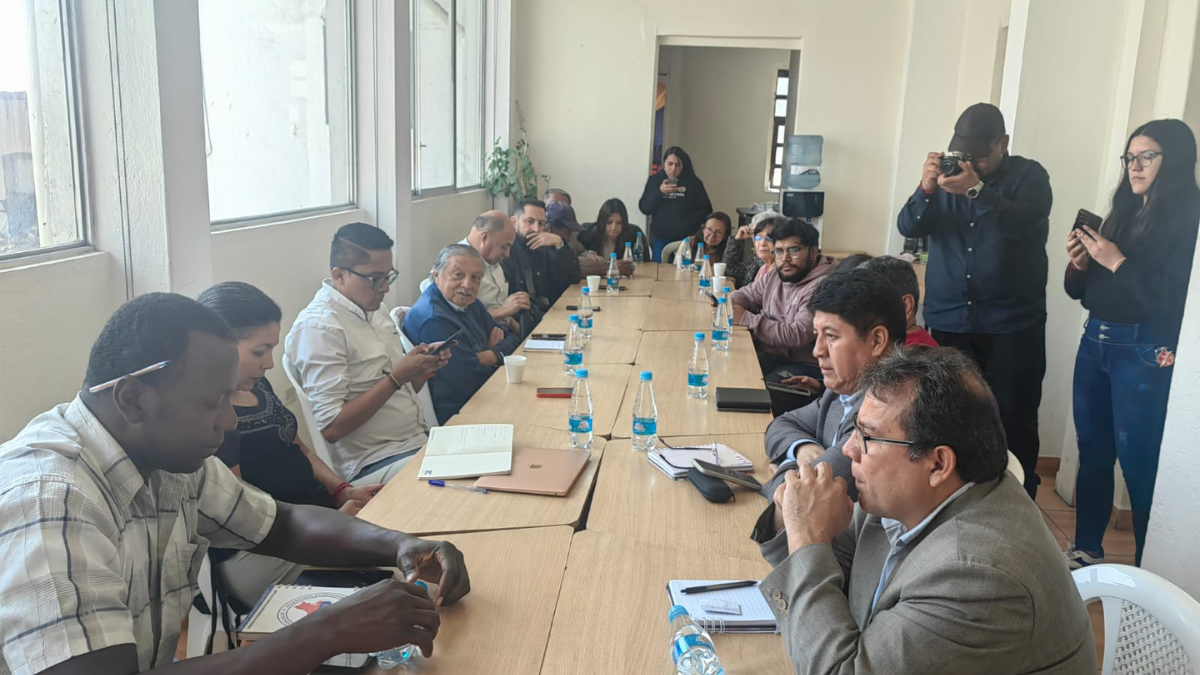 El Frente Unitario de Trabajadores se reunió este martes 12 de noviembre del 2024.