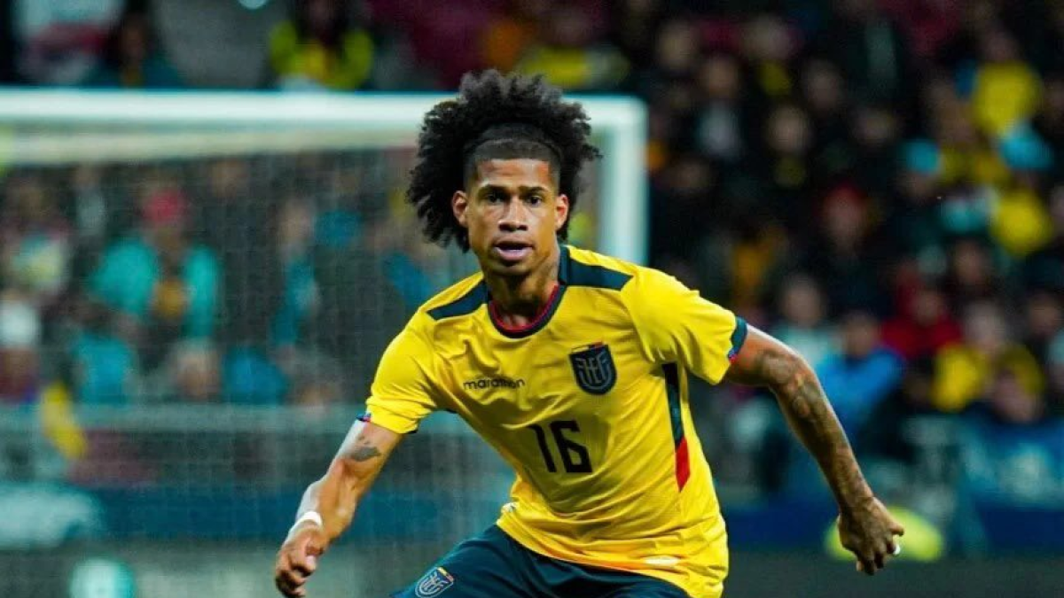 Marco Angulo vistió la camiseta de la selección ecuatoriana de fútbol