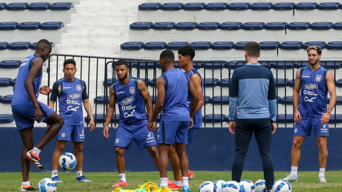 La Tricolor quedó lista para el juego ante Bolivia en el estadio Monumental.