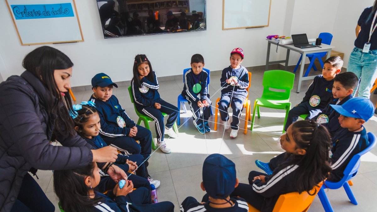 Escena. En colegios se realizan actividades lúdicas para el alumnado.