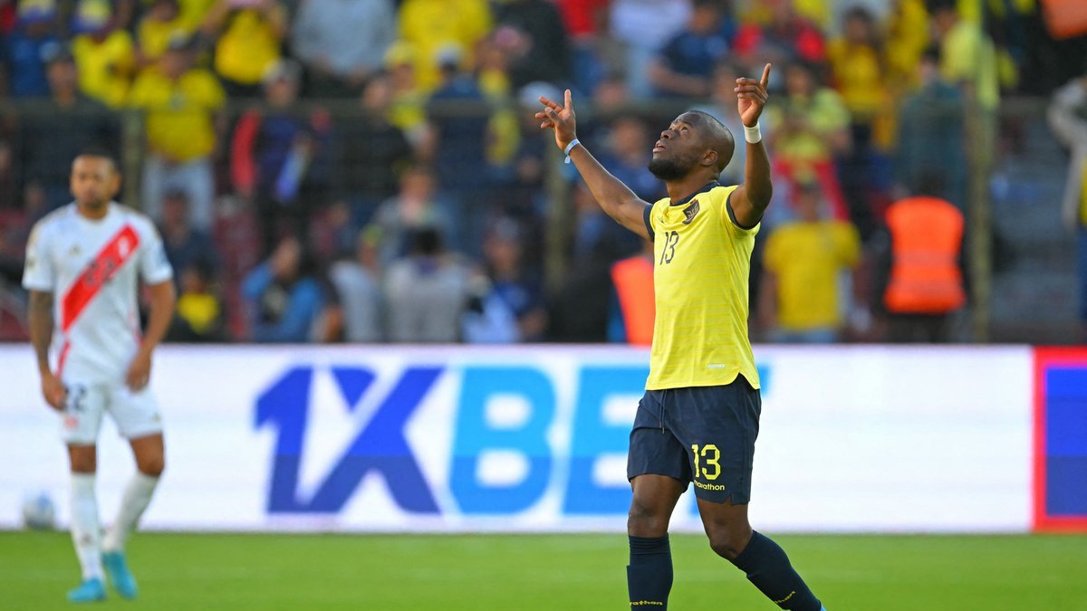 Enner Valencia anotó el gol de la victoria 1-0 de Ecuador ante Perú en el Rodrigo Paz Delgado