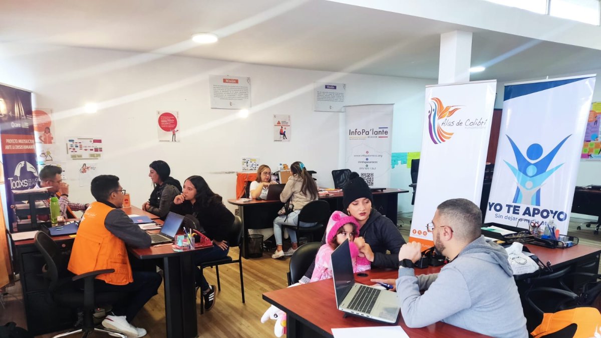 Asesoría. Aunque el trámite es virtual, debido a la complejidad de obtener los papeles requeridos por Ecuador, se han dado acompañamientos.