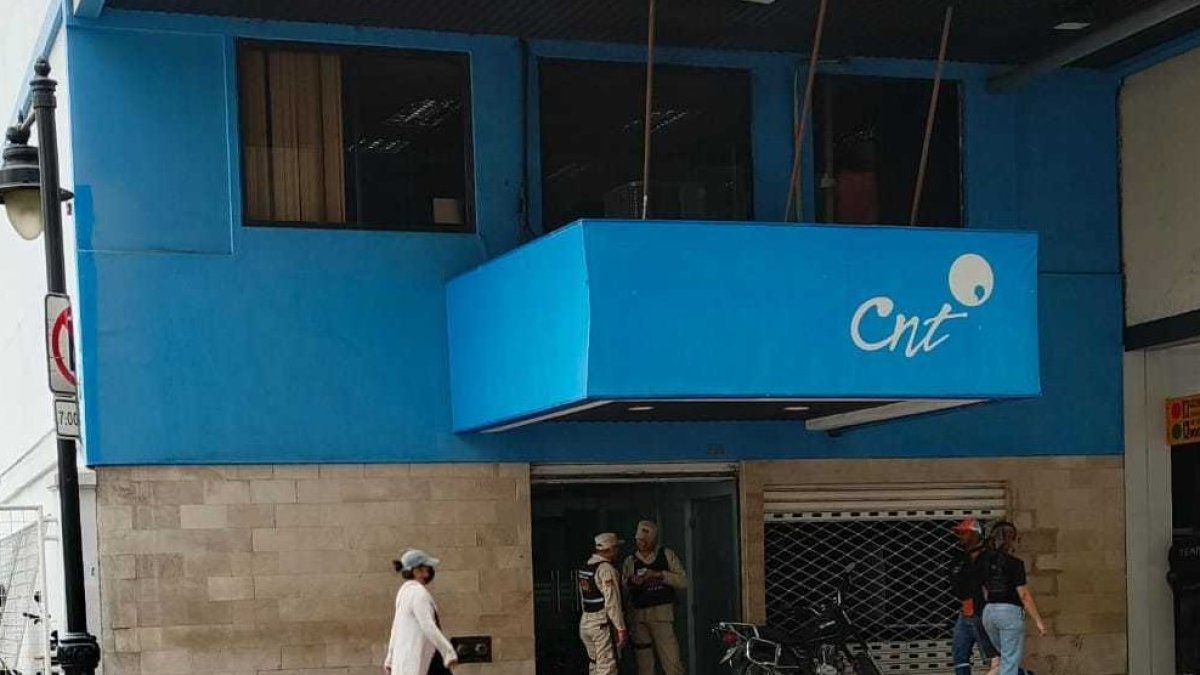 Hecho. La ciudadanía se queja del servicio que recibe, por lo que pide a CNT mejorarlo con inmediatez.