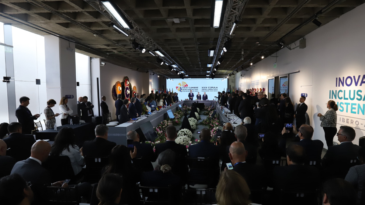 Cierre de encuentro de jefes de estado en Cumbre iberoamericana.