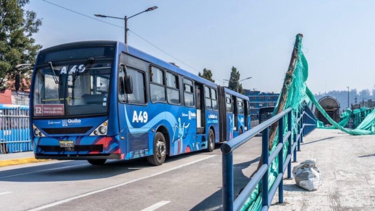La parada Estadio Chimbacalle de la Ecovía permanece cerrada desde el 14 de noviembre de 2024.