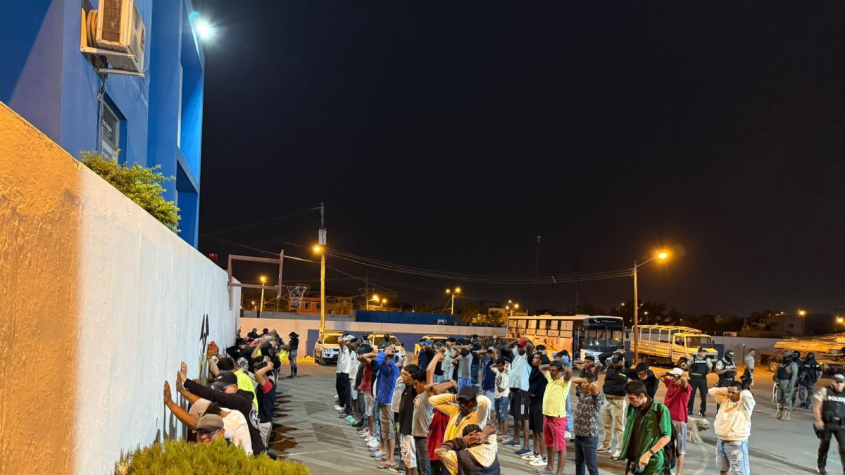 El toque de queda está vigente en 19 localidades del país, desde el pasado 3 de octubre.