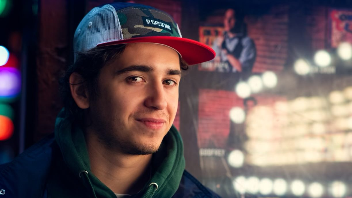 Marcello Hernández, el comediante latino de raíces cubanas y dominicanas que brilla en SNL