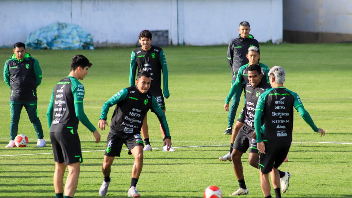La selección boliviana quedó lista para recibir a su similar de Paraguay.