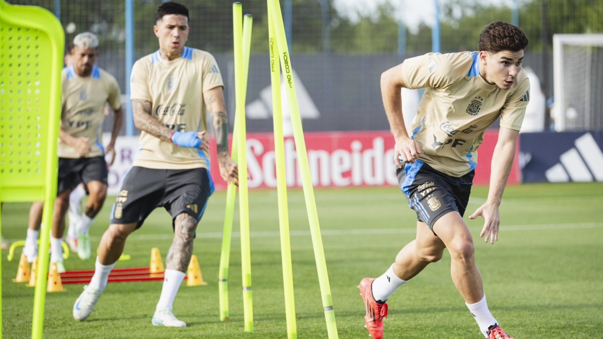 La Albiceleste es líder de las eliminatorias sudamericanas al Mundial de 2026.