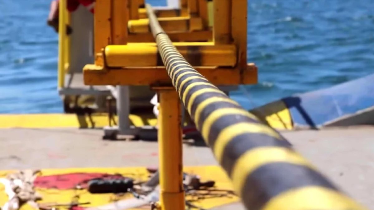 El cable submarino es una infraestructura esencial para el servicio de Internet de las naciones.