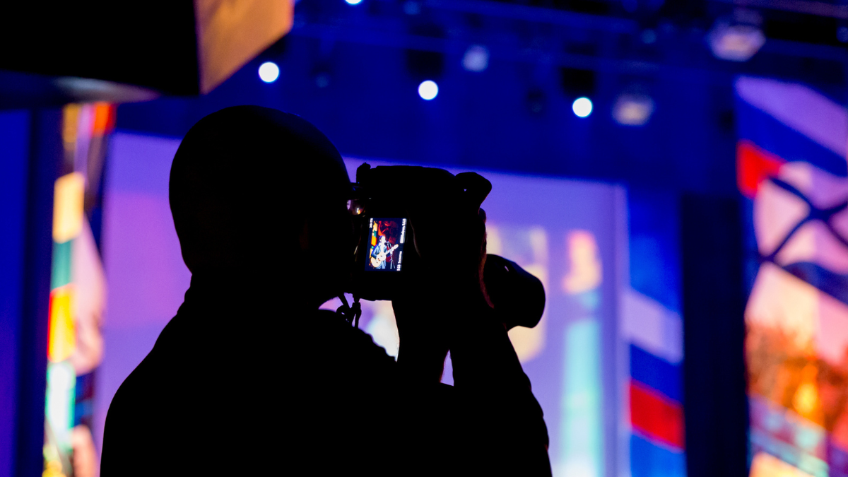 El fotógrafo, un joven de 22 años y estudiante de comunicación.