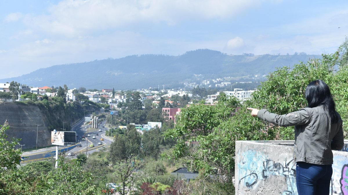 La construcción de la estación estaba prevista cerca del redondel del Auqui. En horas pico hay alta congestión vehicular.