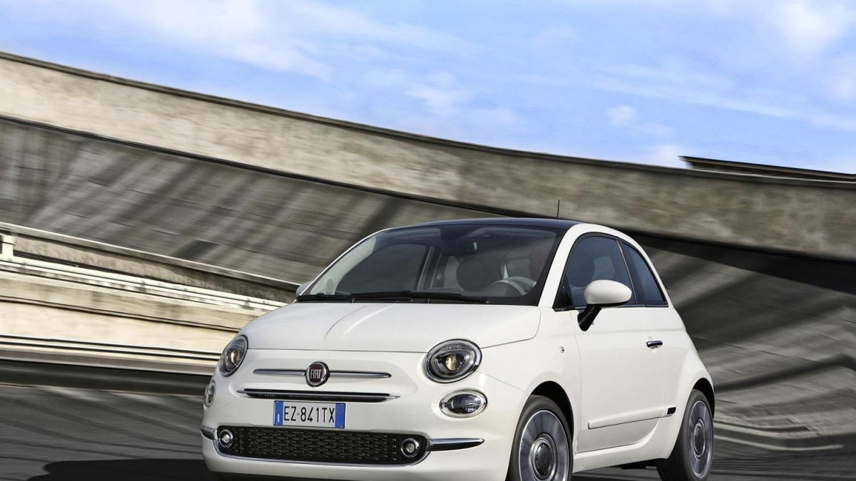 Transporte. Uno de los modelos de carro de la marca Fiat