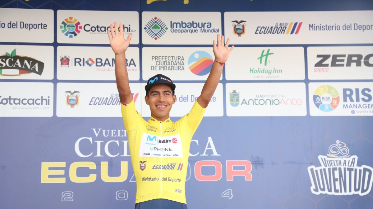 Huera como campeón de la Vuelta al Ecuador, tras ganar solo etapas en otras ediciones.