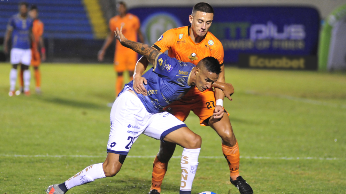 Deportivo Cuenca y Libertad empararon 0-0 en la fase 1 de LigaPro