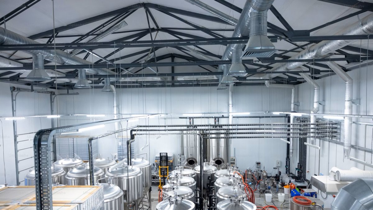 El sector cervecero artesanal de Ecuador enfrenta grandes desafíos debido a los constantes apagones