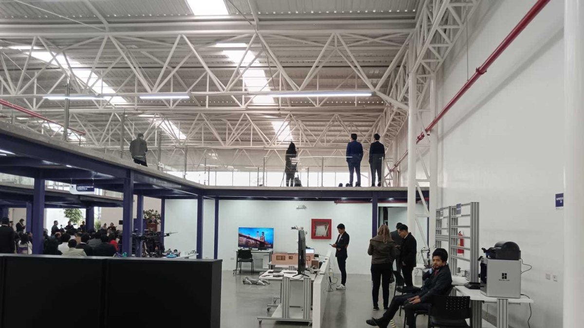 Estructura. El campus tecnológico cuenta con laboratorios de robótica, genética, realidad virtual y sostenibilidad.