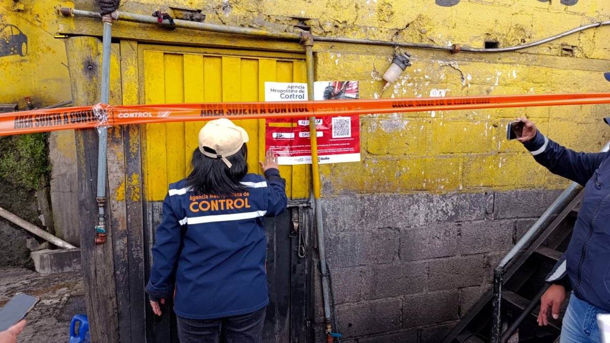 También se levantó 15 informes técnicos por el vertido de aguas residuales .