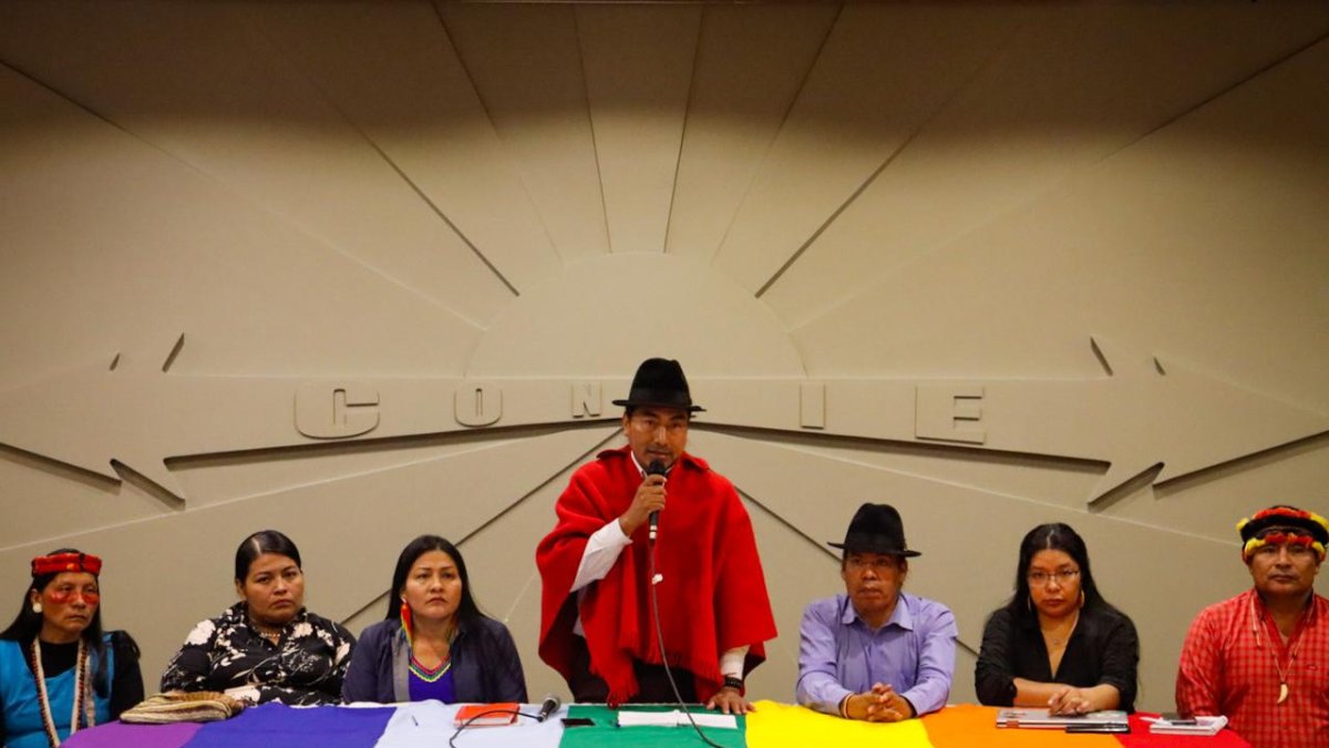 La Conaie se reunión en su sede en el norte de Quito.
