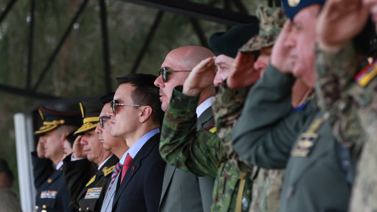 Para el primer mandatario, las protestas tienen detrás a dirigentes de la Revolución Ciudadana e incluso a una candidata a la vicepresidencia de Ecuador.