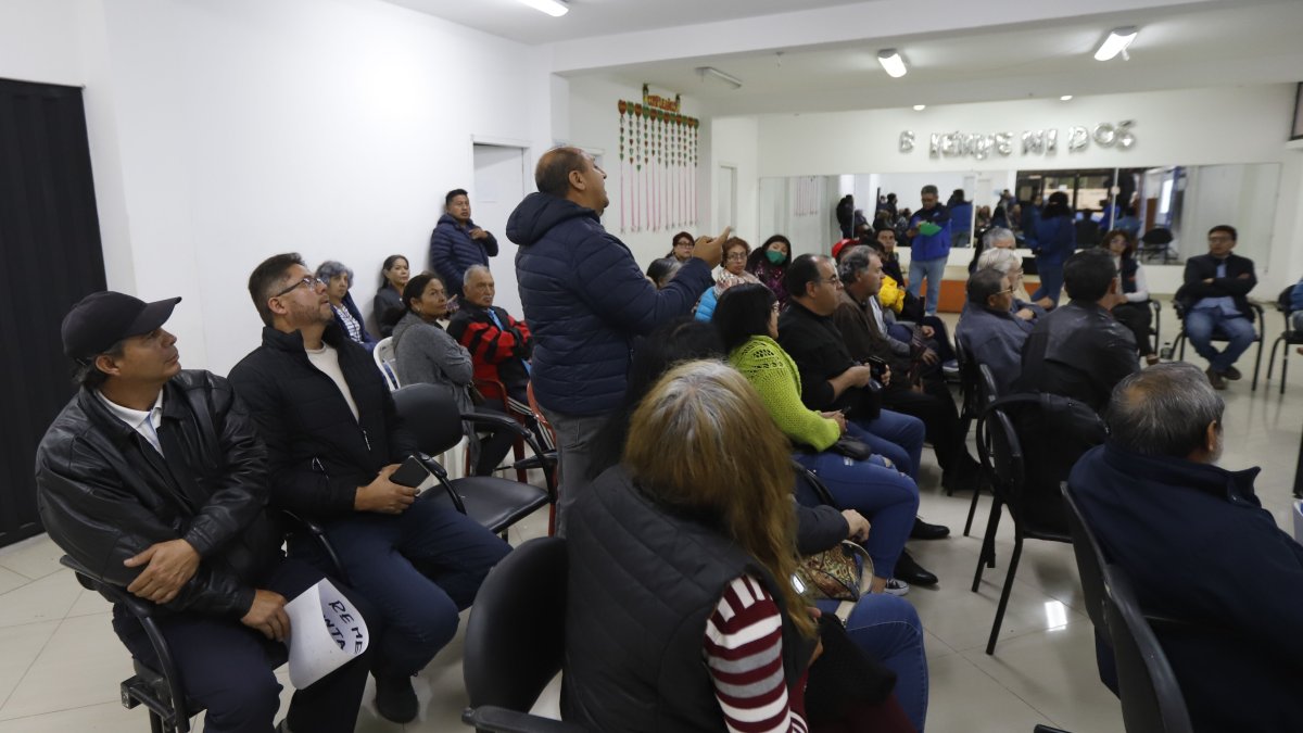 Encuentro. Vecinos de Tababela se reunieron con autoridades municipales el jueves último.