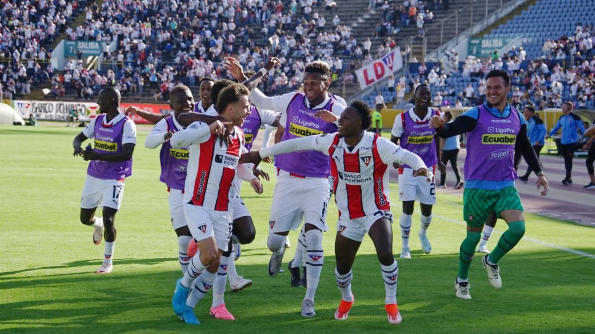 Liga de Quito es una fiesta de goles ante Católica.