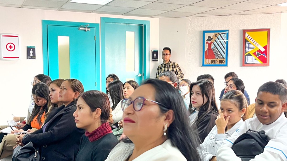 Acto. Las capacitaciones la recibieron jóvenes de Quito
