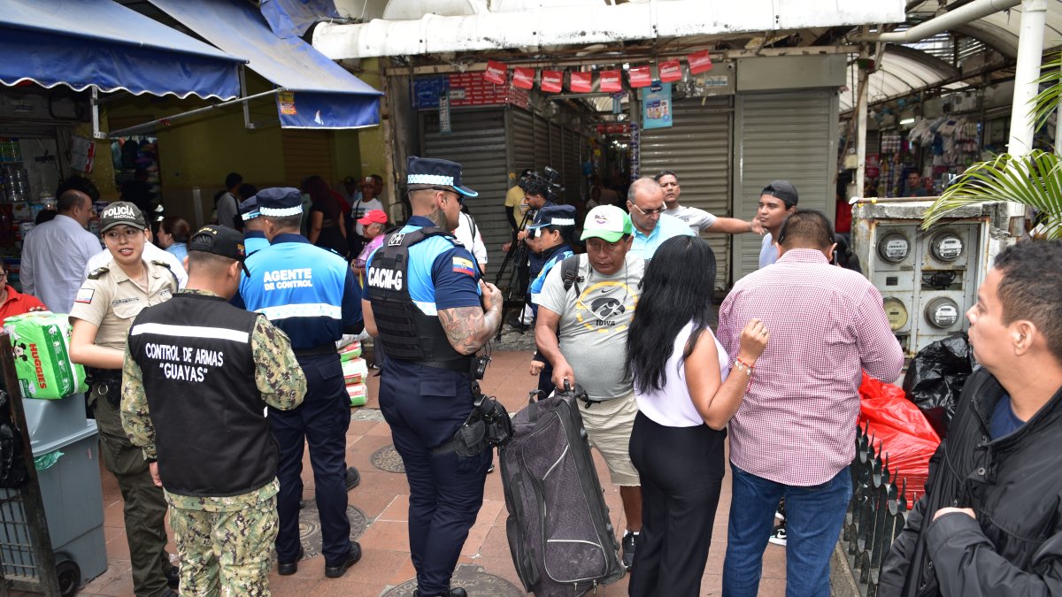 Agentes de Segura y demás instituciones iniciaron una campaña de concientización.