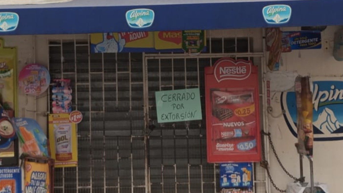 Negocios han comenzado a cerrar debido a que son extorsionados.