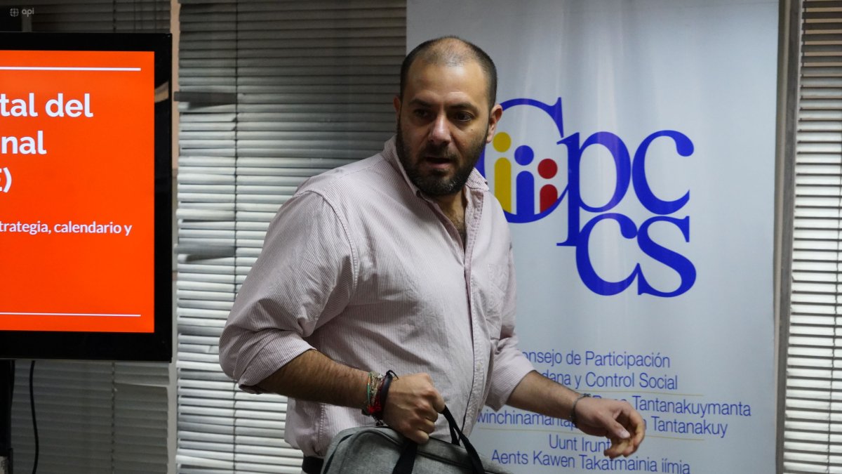 Juan Esteban Guarderas era vocal del Consejo de Participación Ciudadana, pero fue destituido en 2024.