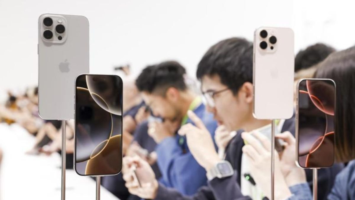 Referencial. Algunas páginas reducen precios de los celulares iPhone como parte de sus promociones de Black Friday.