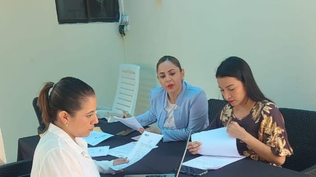 Revocatoria contra Bowen, Macías y Flores no procede, decide el CNE.