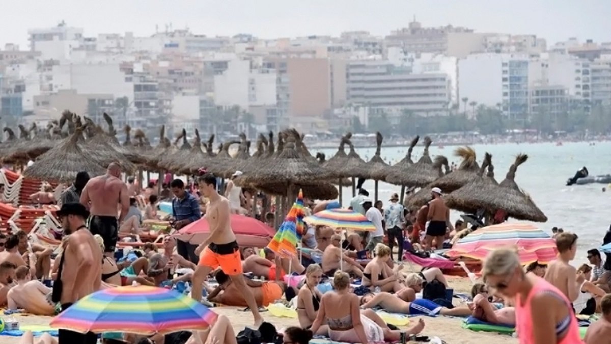 Decisión. Las empresas de viajes deben compartir datos de usuarios.