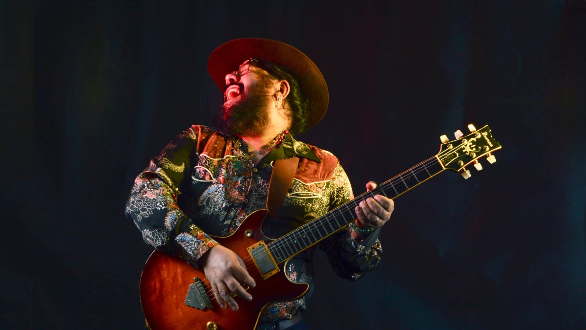 Antonio Vergara es intérprete y productor musical.