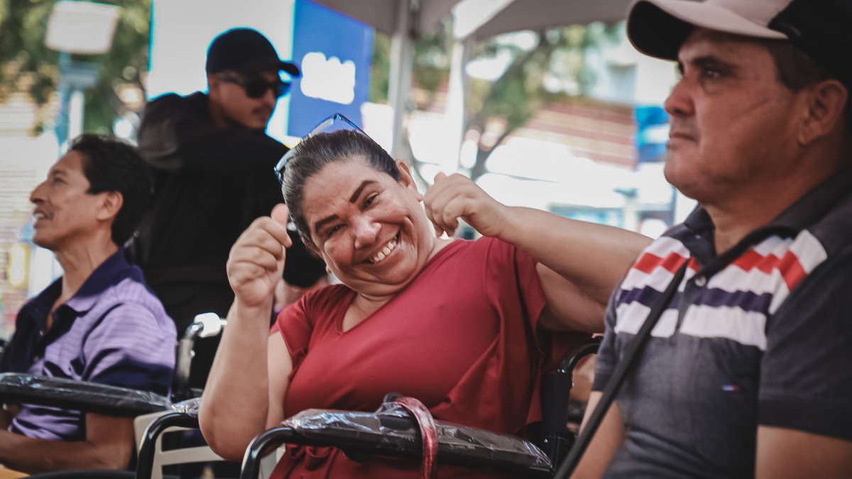 Adultos mayores y personas con movilidad reducida fueron beneficiados.