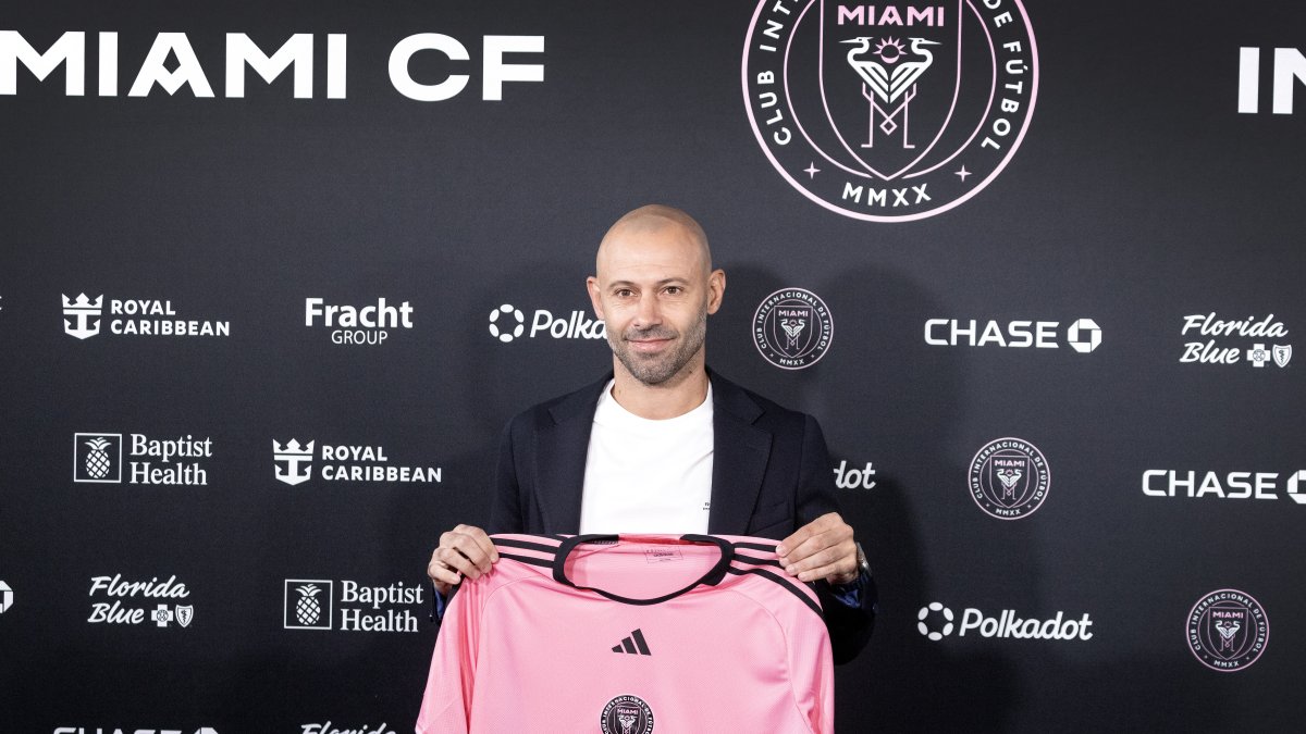 El técnico argentino Javier Mascherano tras ser presentado como timonel del Inter Miami.