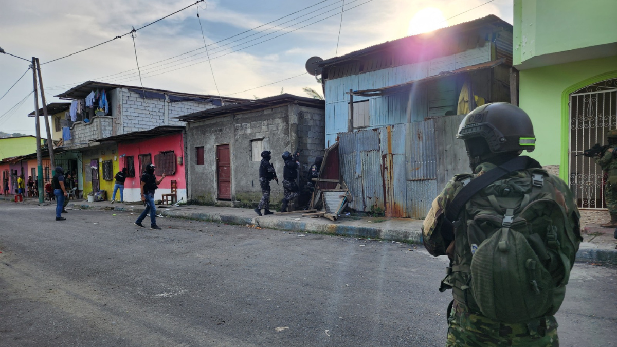 Aumentan los esfuerzos para encontrar a Pedro Pablo Perlaza en Esmeraldas.