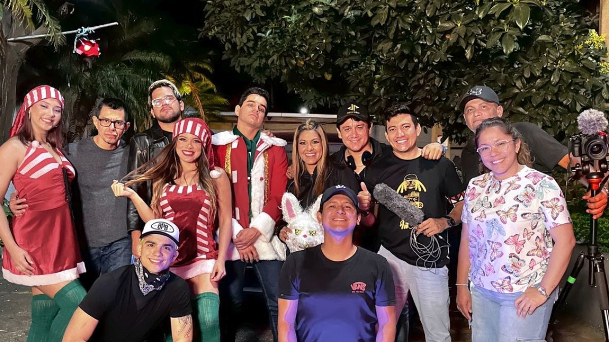 Elenco de Noticias de la mañana y Combate.