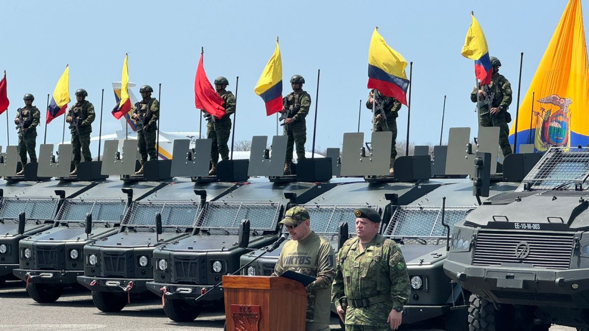El ministro de Defensa, Giancarlo Loffredo.