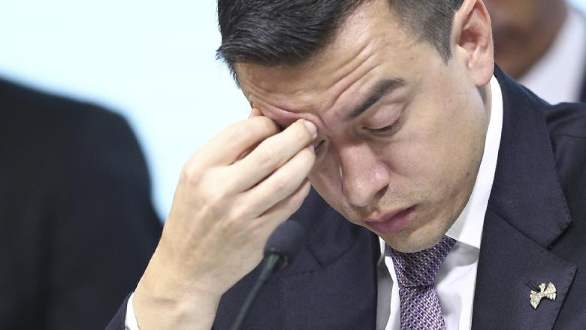 El primer mandatario decretó mantener la tarifa del IVA al 15% según las recomendaciones favorables del Ministerio de Energía.