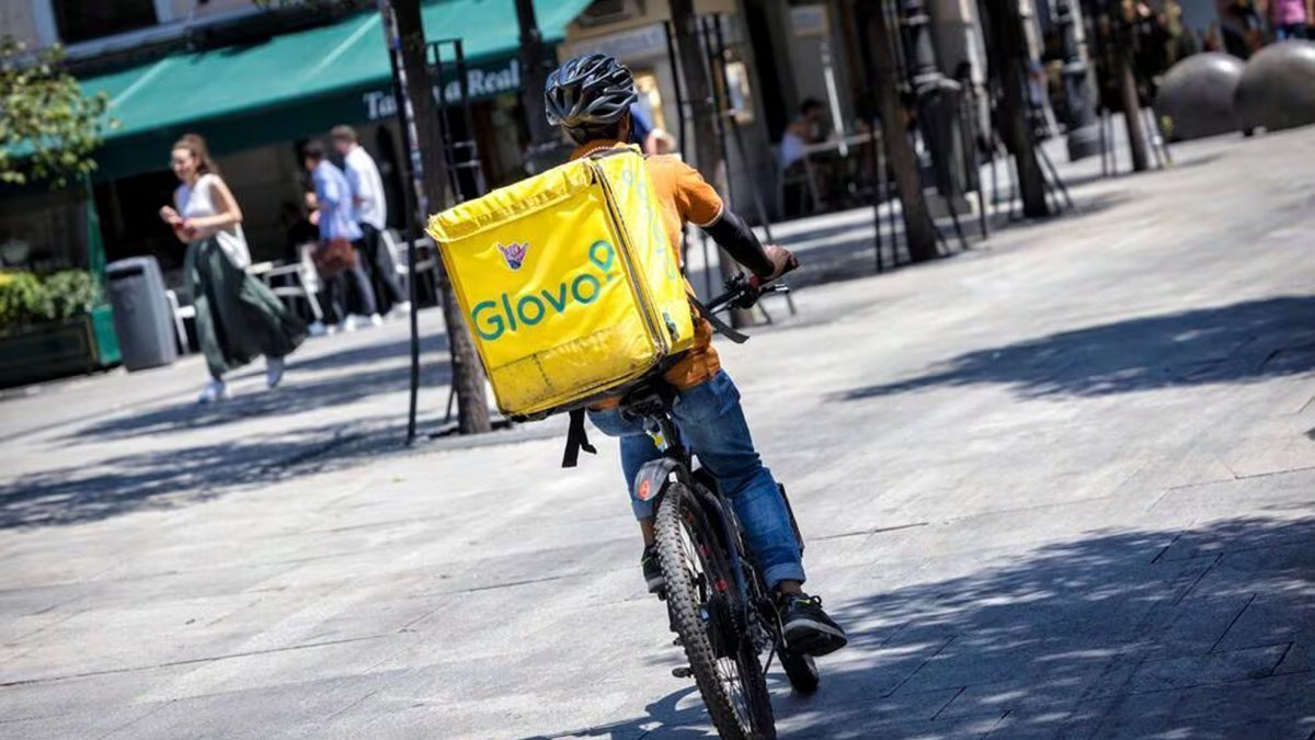 El sistema laboral que ha utilizado Glovo hasta ahora es muy precario, denuncian sindicatos.