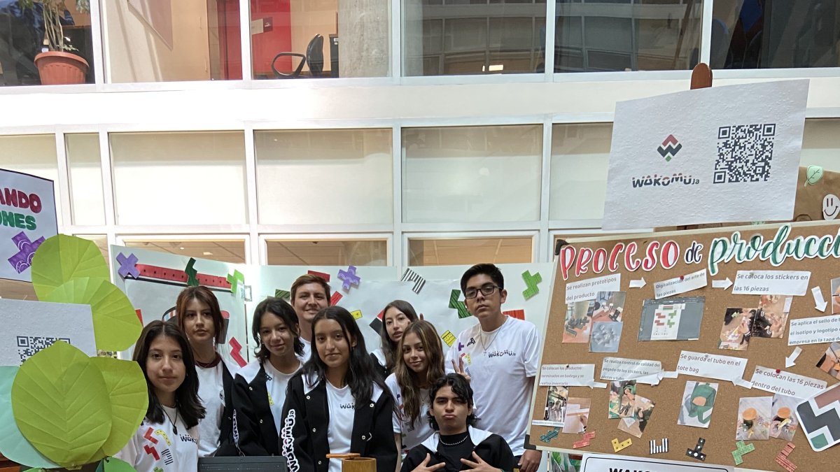 Acto. El equipo Wakomu ganan la edición diecisiete.