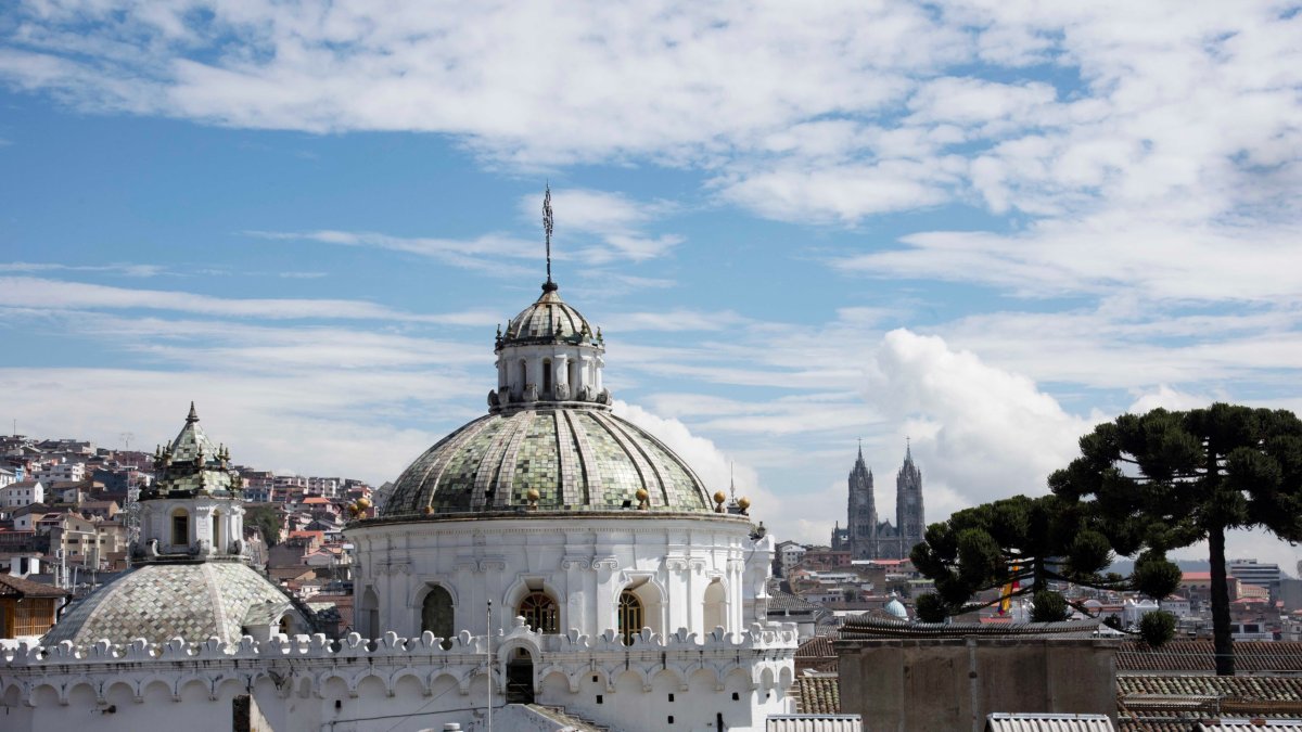 Quito fue reconocida por la Unesco por tener el mejor centro histórico conservado y menos alterado de toda América Latina.