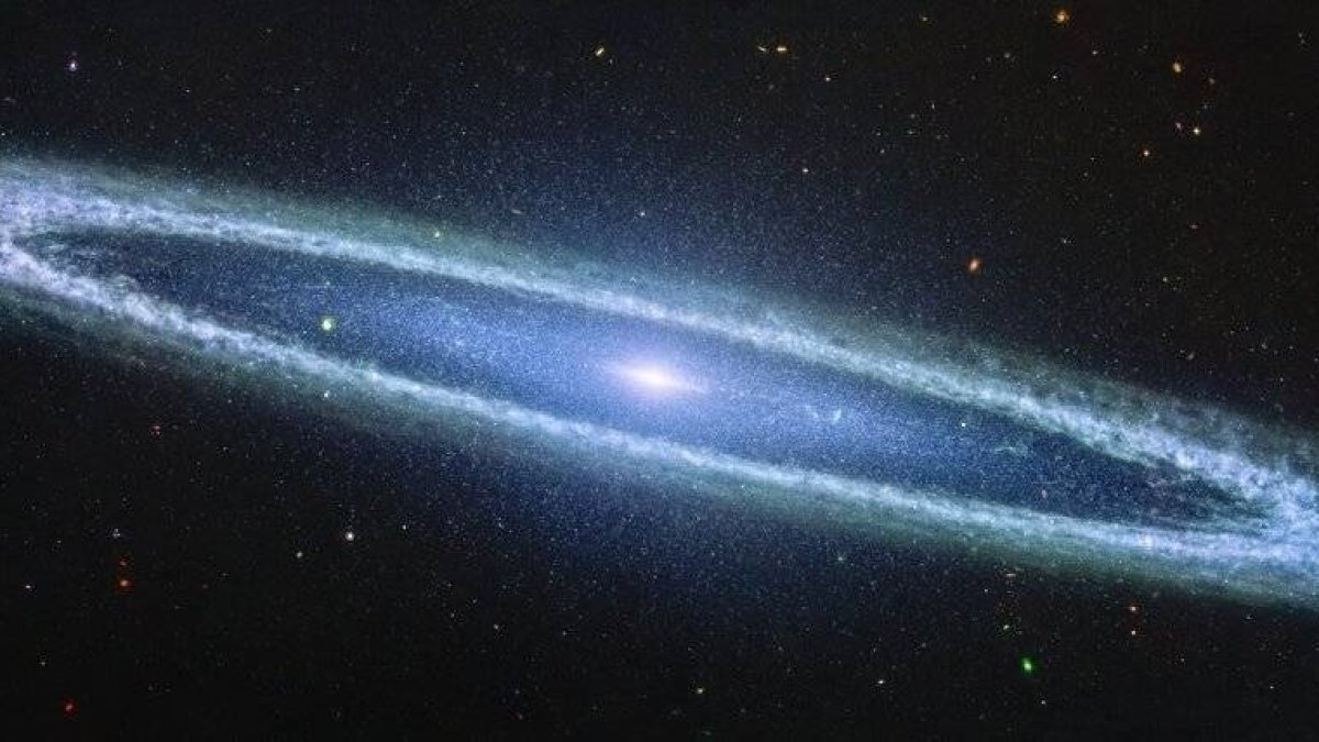 Esta galaxia, también conocida como Messier 104 (M104), ha sido captada con un detalle sin precedentes.