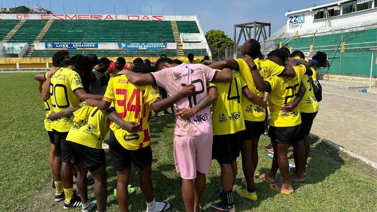 22 de Julio FC es un equipo de fútbol esmeraldeño que aspira a ascender a la serie B.
