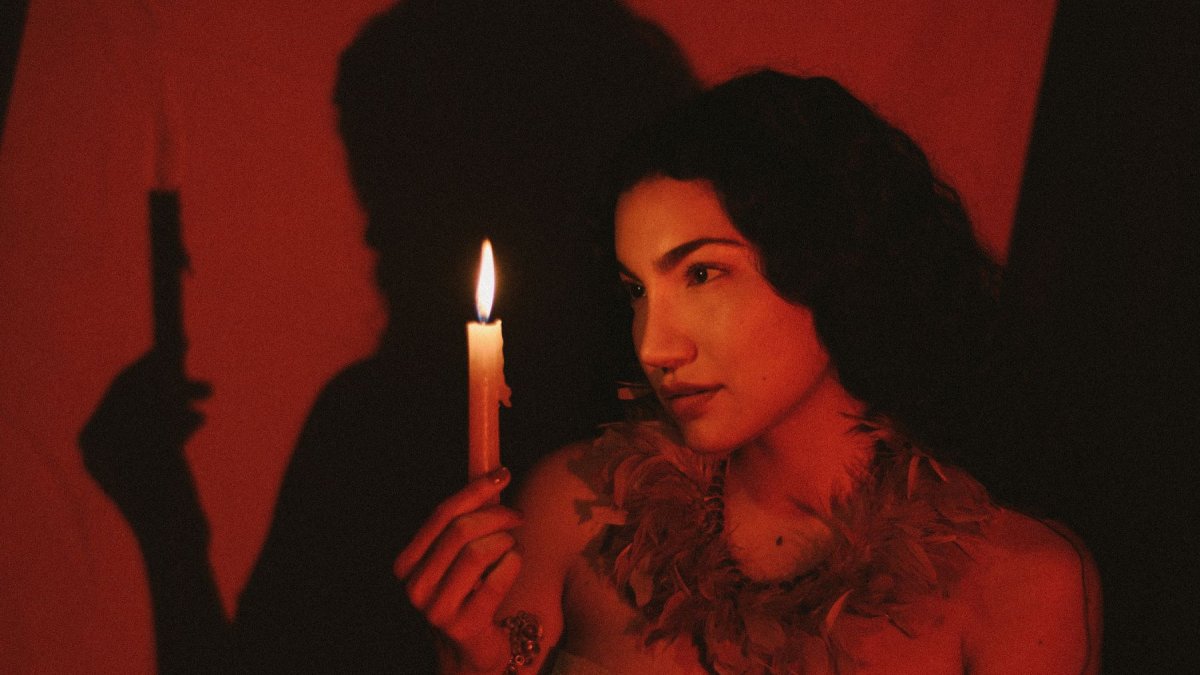 La producción musical estuvo a cargo de Daniel Espinosa, Julián Gil y Andrés Cuartas.